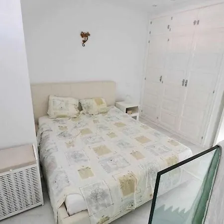 351 Parque Santiago 1 By Tenerife & Sales Апартаменты Плая-де-лас-Америкас